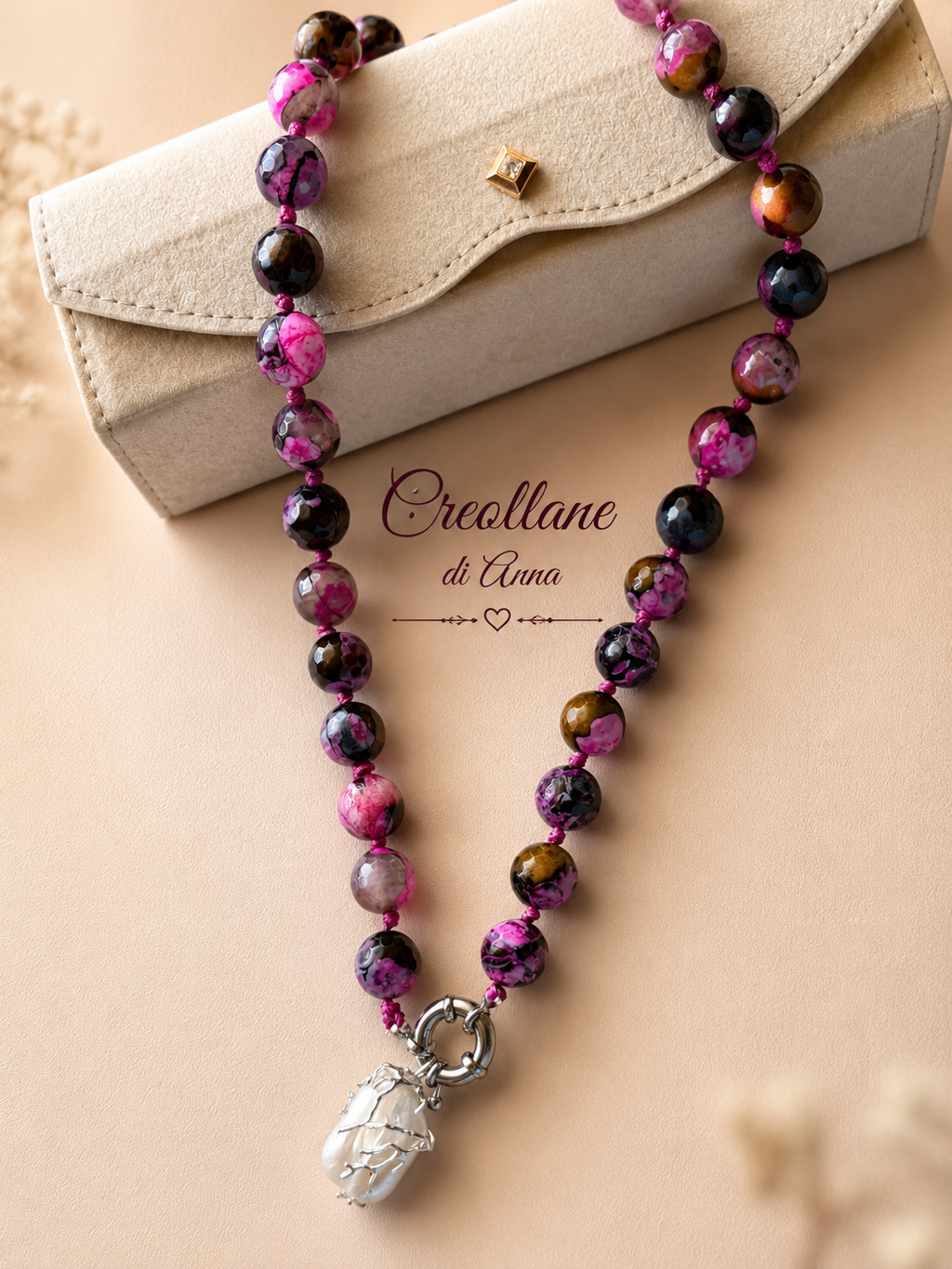 Collana Agata di Fuoco Fucsia e Nero con Ciondolo in Perla Naturale