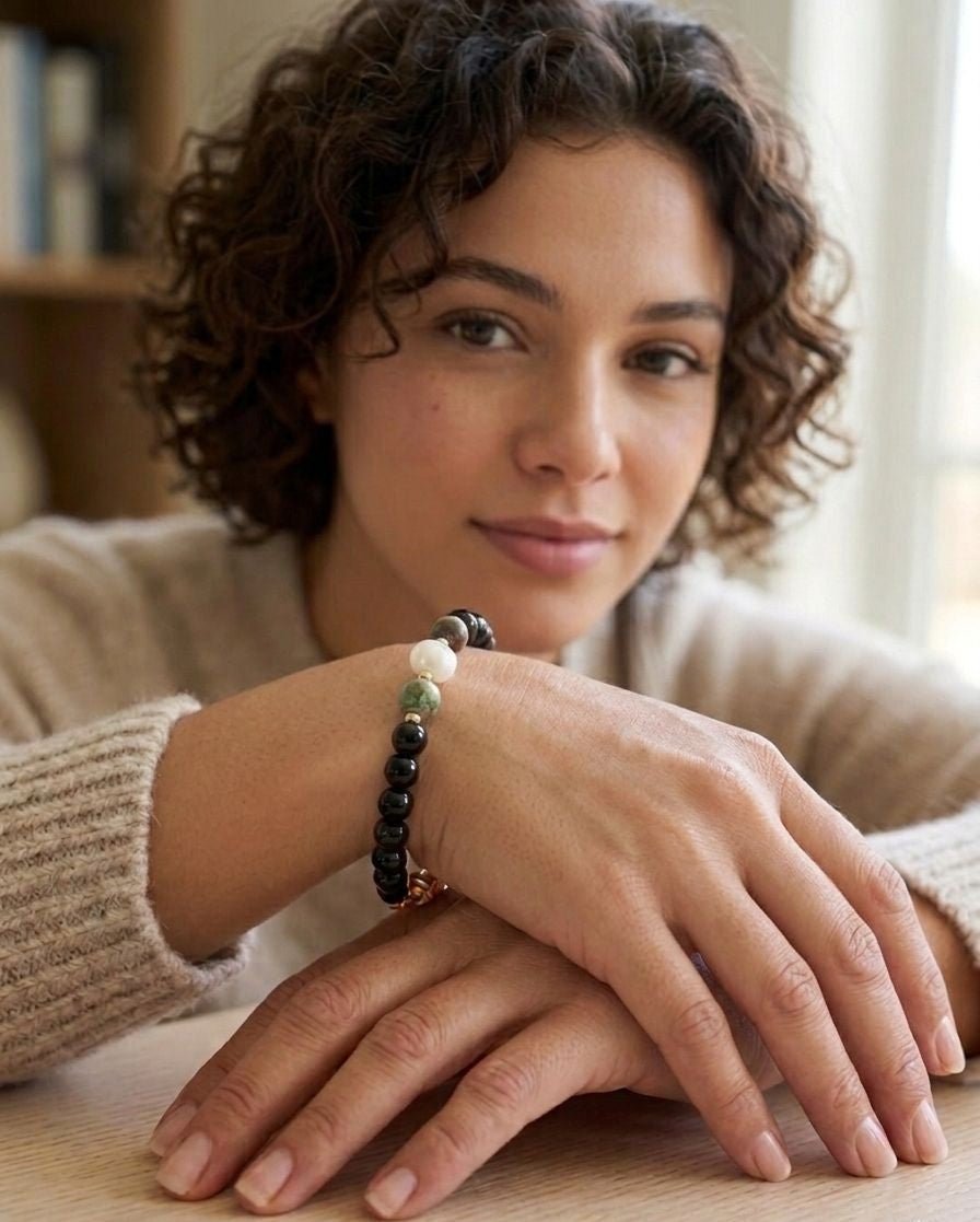 Bracciale Bracciale Donna in Onice Nero ed Ematite Dorata con Crisoprasio e Perla Naturale – Handmade - Handmade Made in Italy