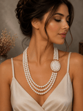 Collane Collana Multifilo Artigianale Handmade | Perle Maiorca Bianche 3 Fili e Cameo Floreale | Made in Italy - Handmade Made in Italy